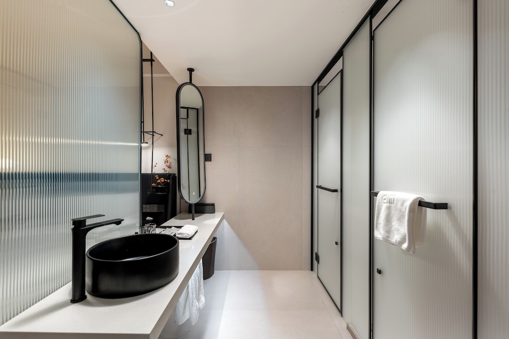 K.Space KaiShi hotel 49/50