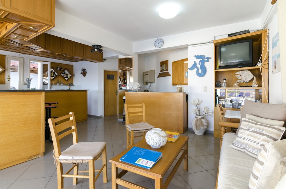 Aglaia Studios and Apartments 48/63