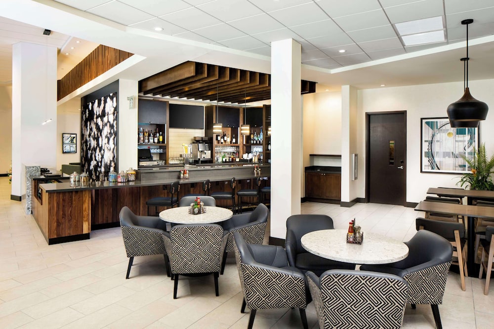 Hyatt Place Sumter/Downtown 36/52