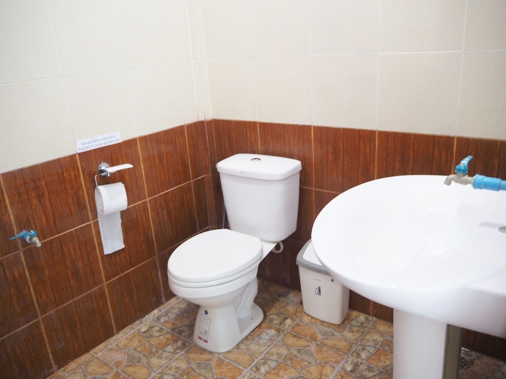 Hatzanda Lanta Resort 33/64