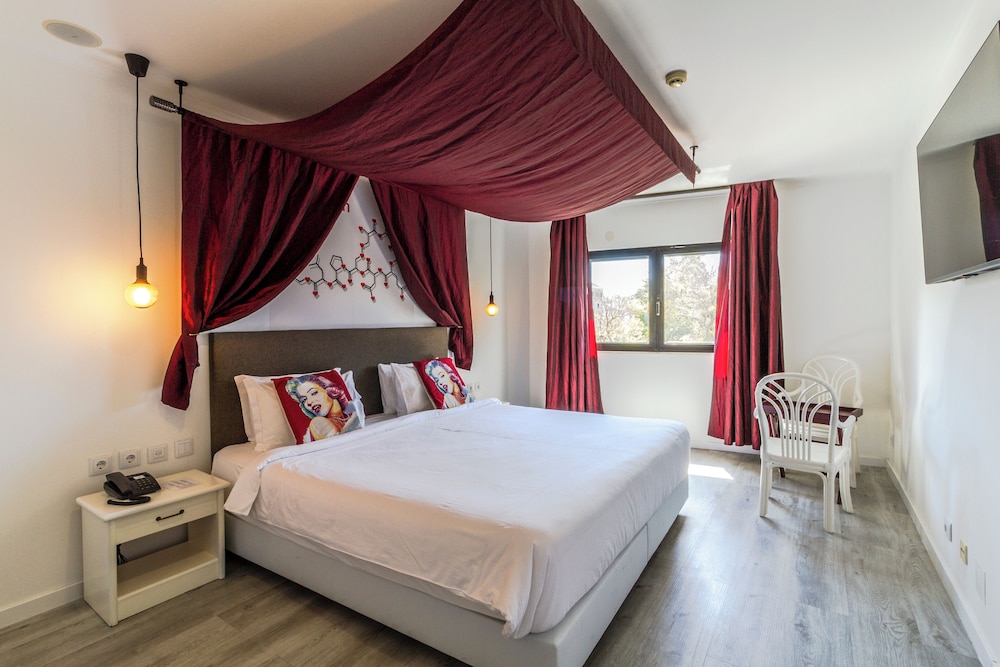 غرفة كومفورت بسرير كينج، Hotel AS Lisboa 2/7