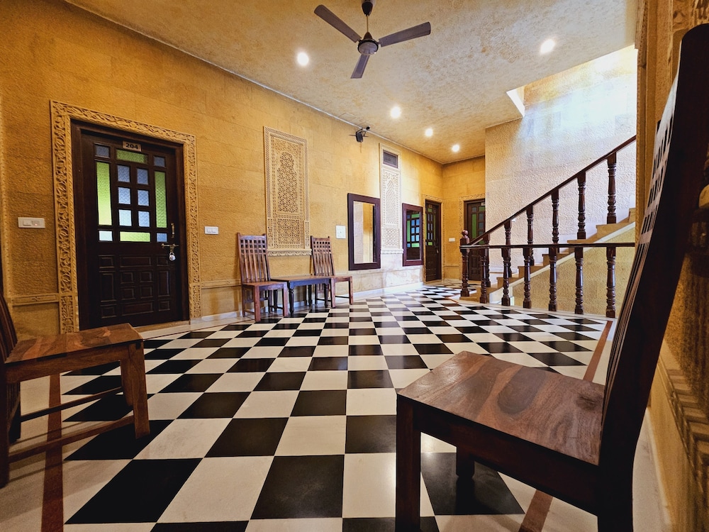 Royal Villa Jaisalmer 40/50