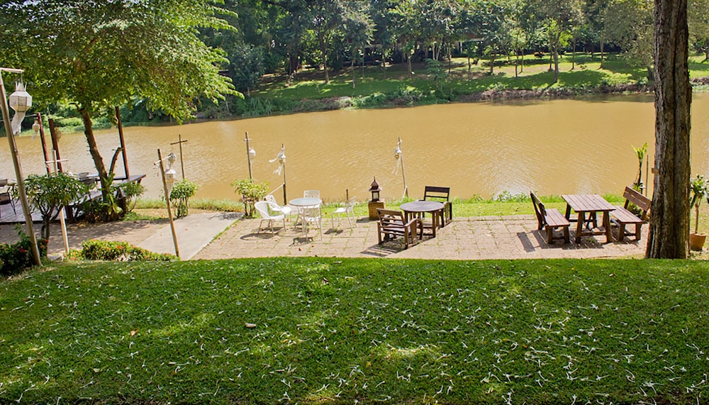 Lanna Dusita Riverside Boutique Resort. 41/50