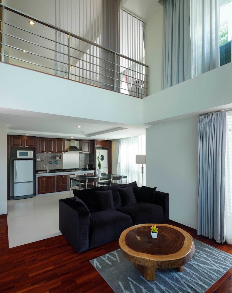 Silom Lofts Hotel 30/47