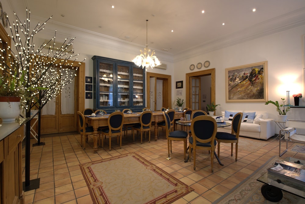 Hotel Locanda Cairoli 33/50