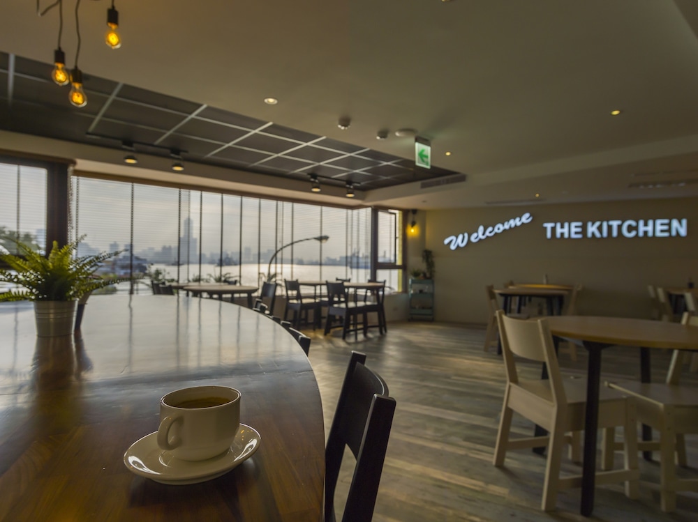 Watermark Hotel 26/36
