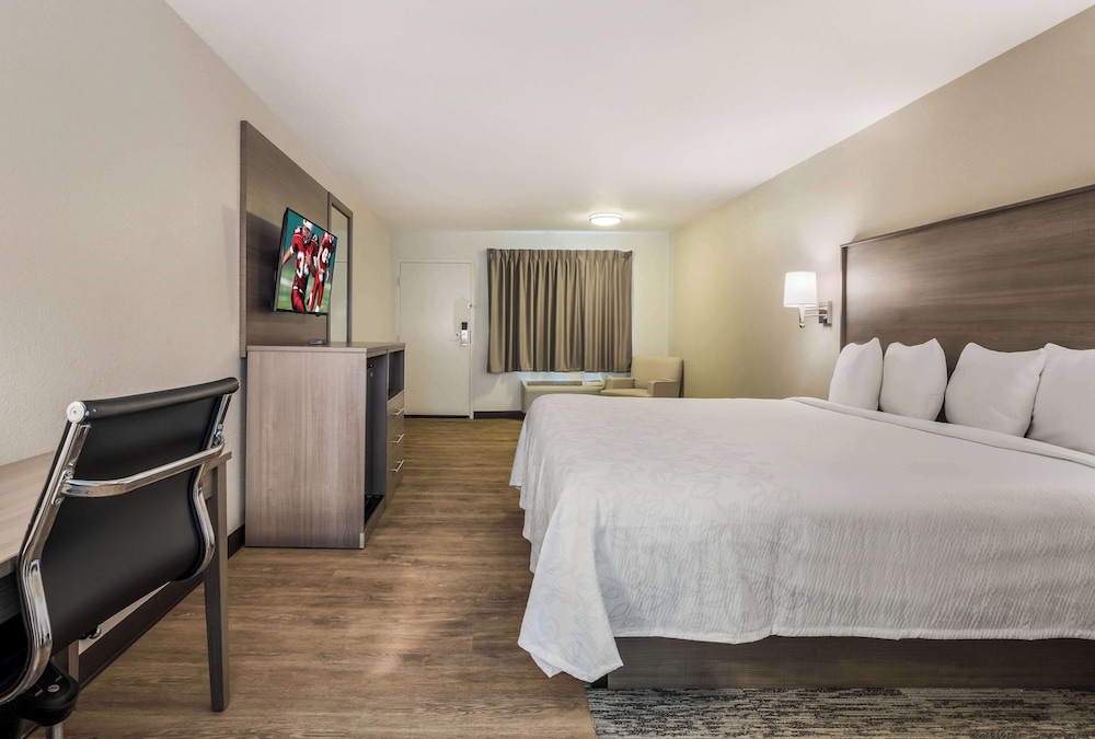 غرفة بسرير كينج لغير المدخنين، Days Inn by Wyndham Chula Vista/San Diego 5/6