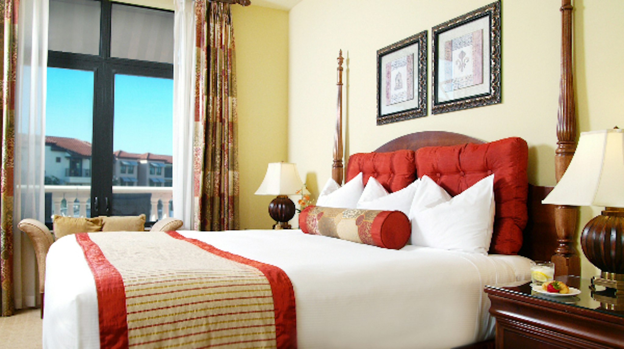 Naples Bay Resort 9/72