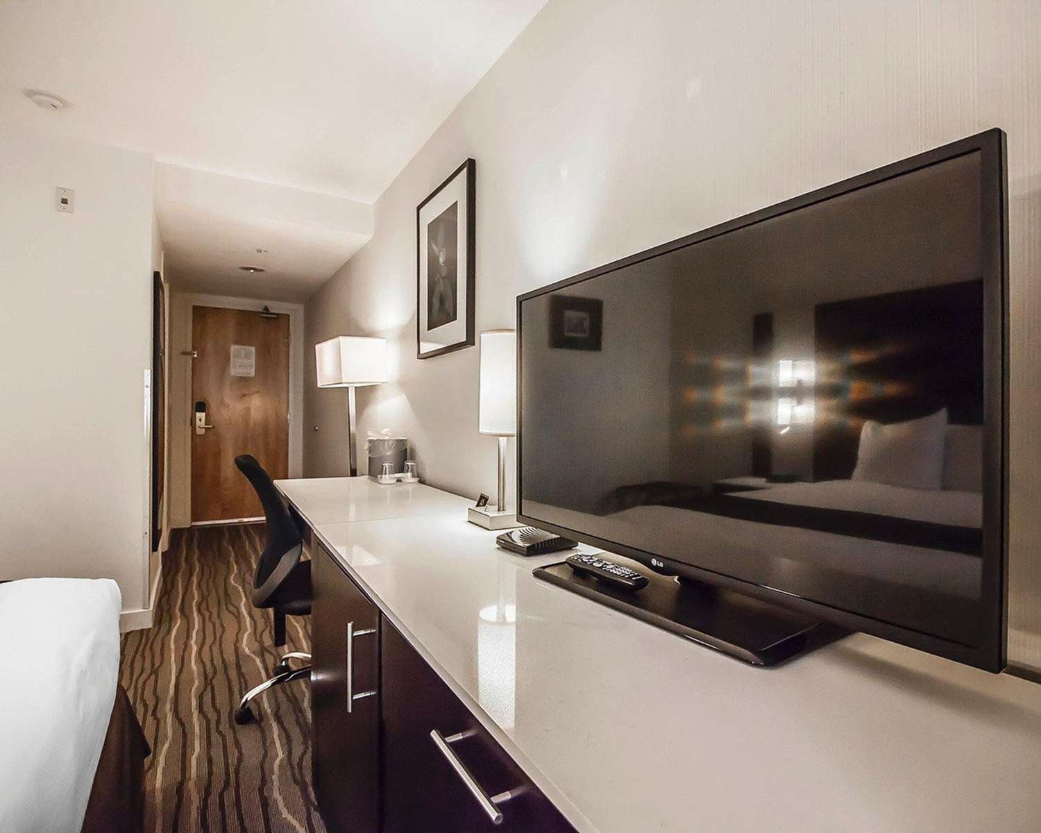 Comfort Hotel Vancouver Airport 44/44