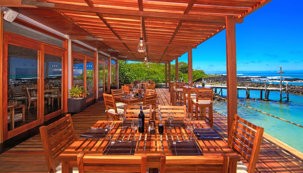 Red Mangrove Aventura Lodge 64/77