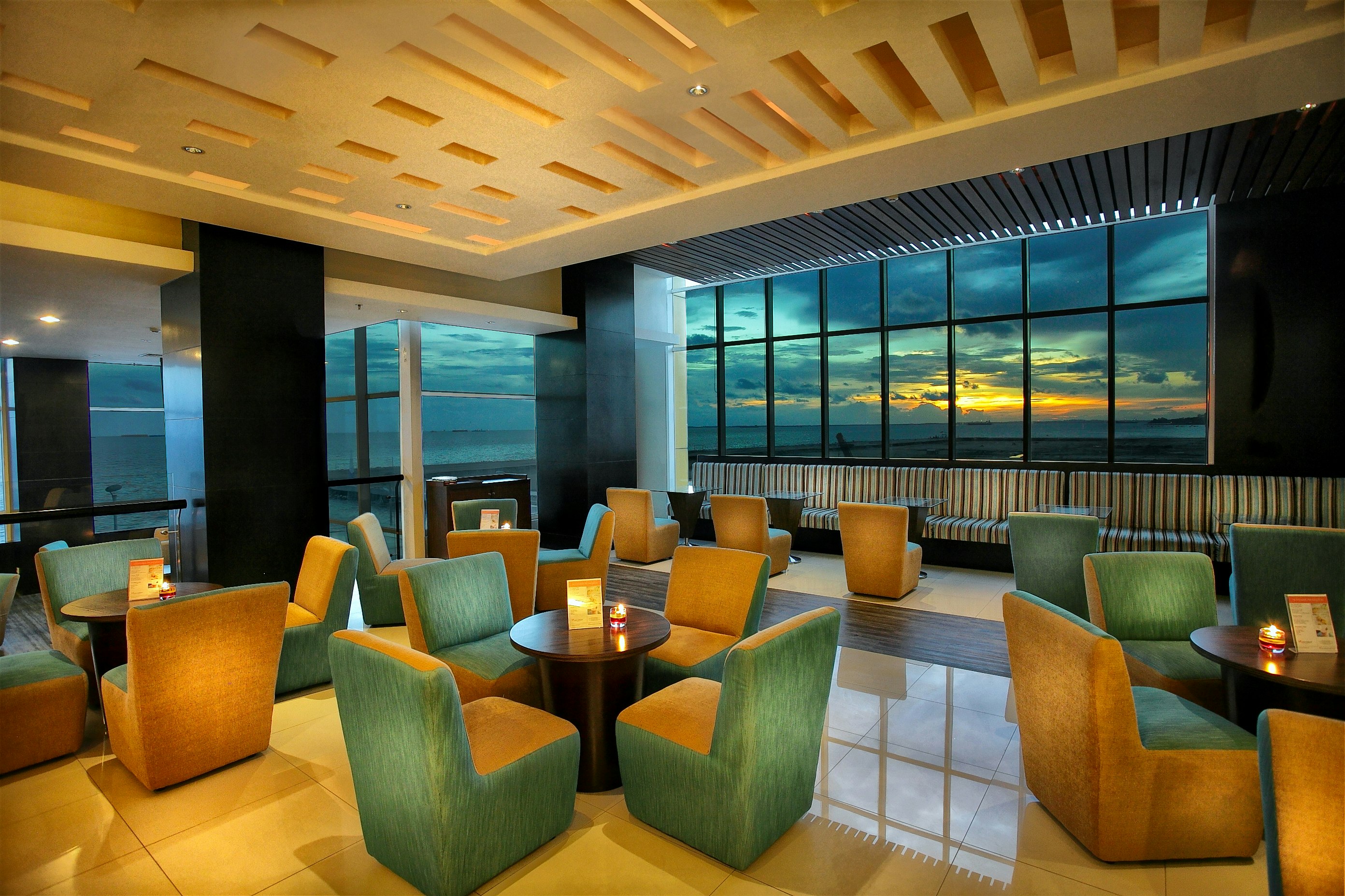 SWISS-BELHOTEL BALIKPAPAN 40/58