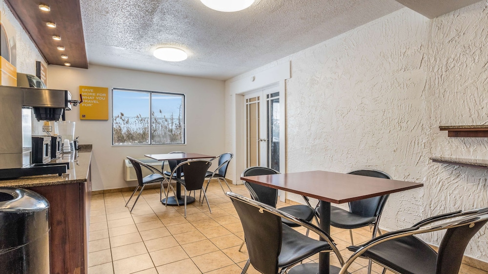 Motel6 Elk Grove Village, IL 34/44