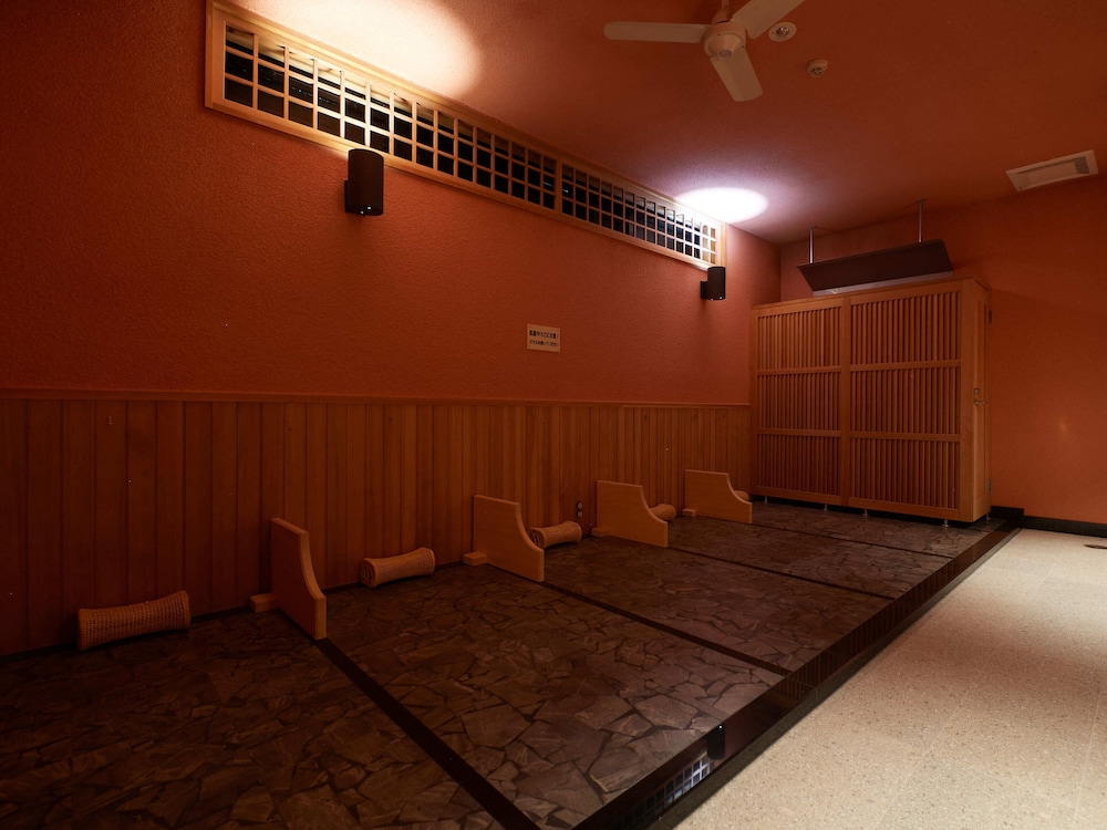 Gamagori Hotel 31/56