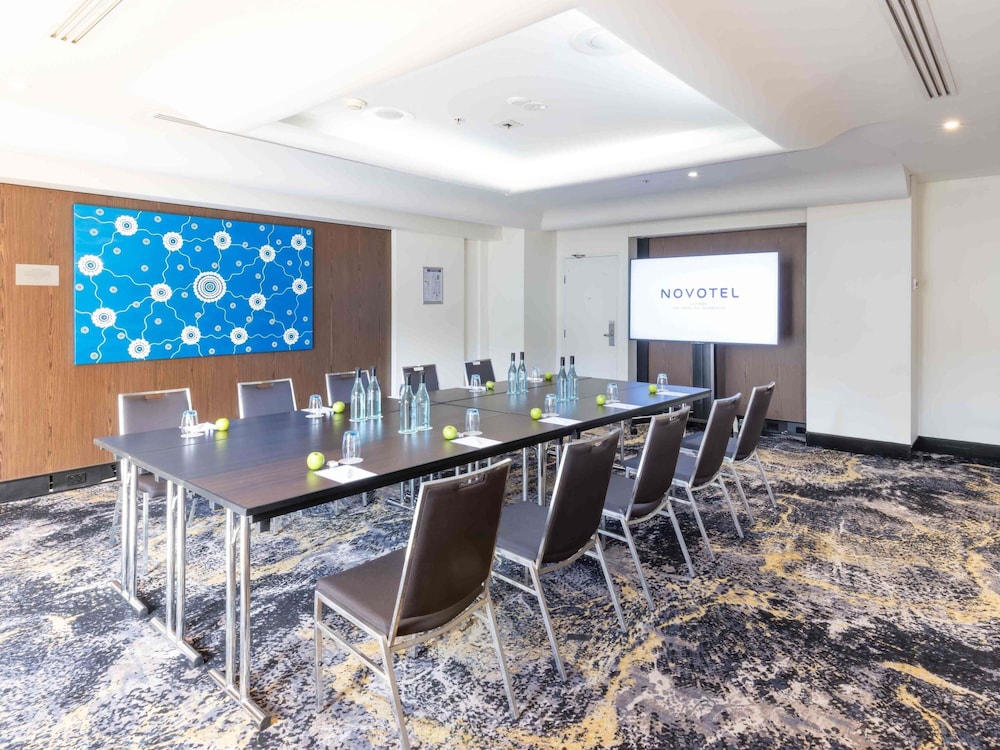 Novotel Sydney On Darling Harbour 64/74