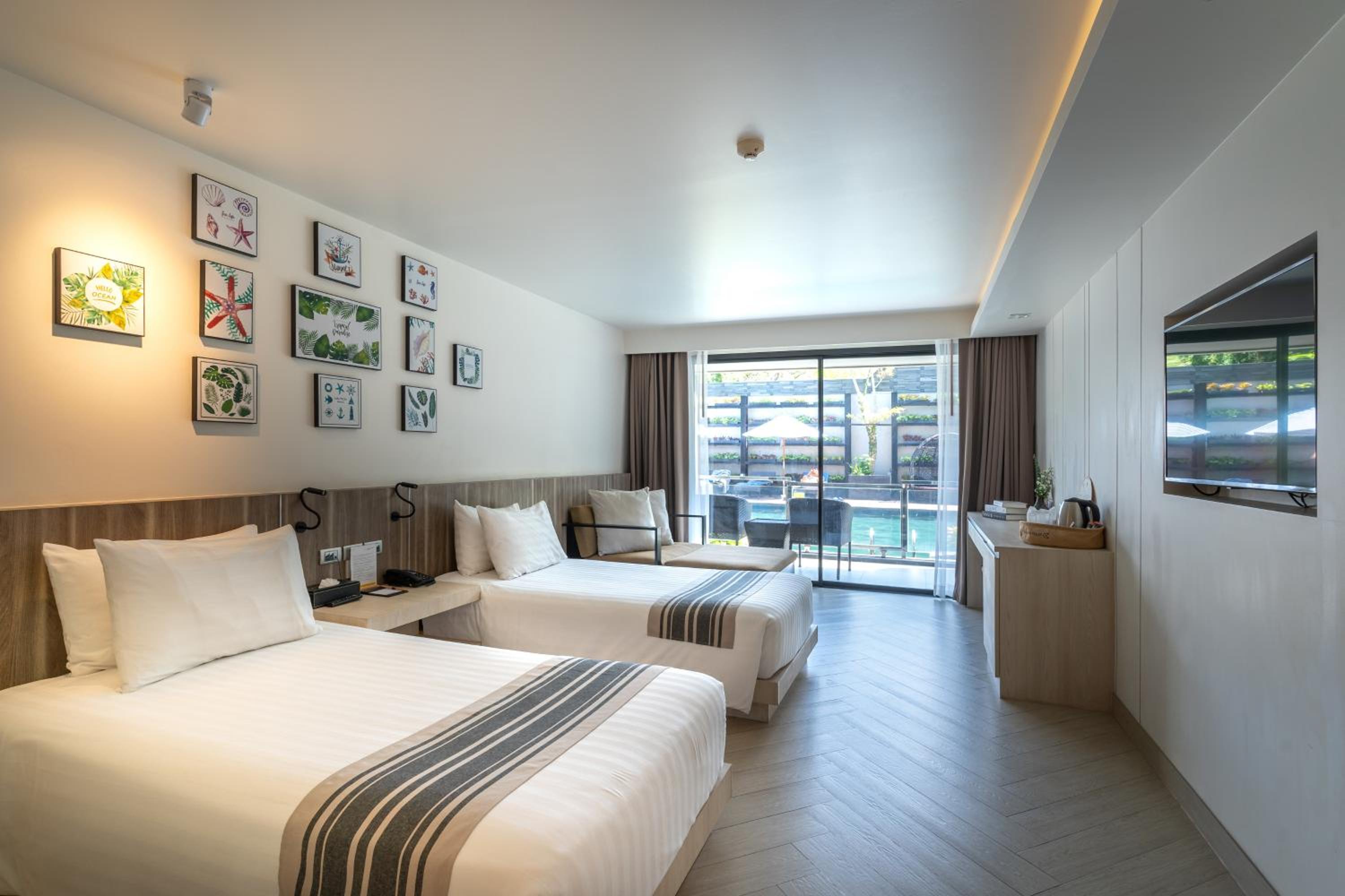 Pool Access، Mayaana Beach Resort - Formerly Golden Tulip Pattaya Beach Resort 2/10