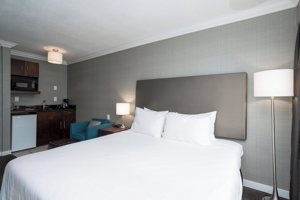 Standard, King Bed, Separate Building