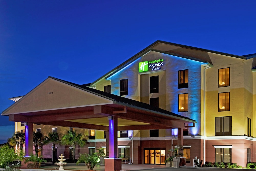 Holiday Inn Express Hotel & Suites Port Richey 2/63