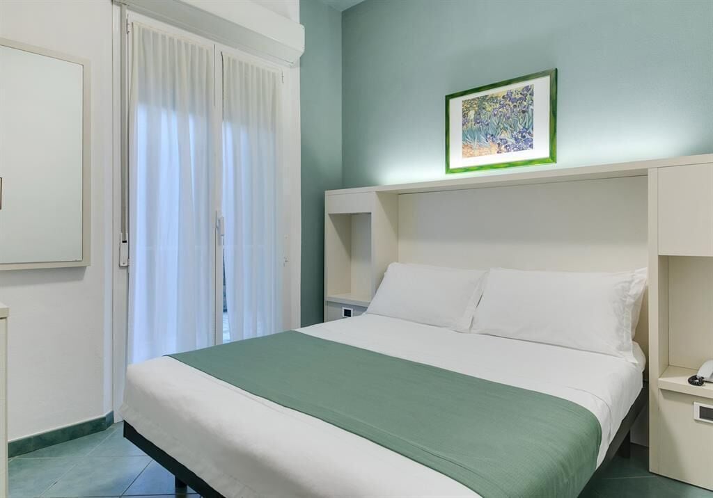 COMFORT, DOUBLE BED