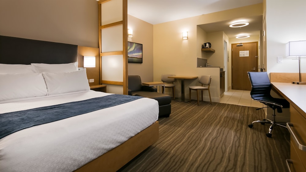 Standard, Queen Bed, Kitchenette