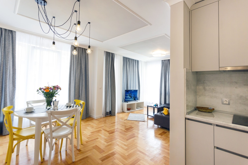 Dunav Apartment House 40/50