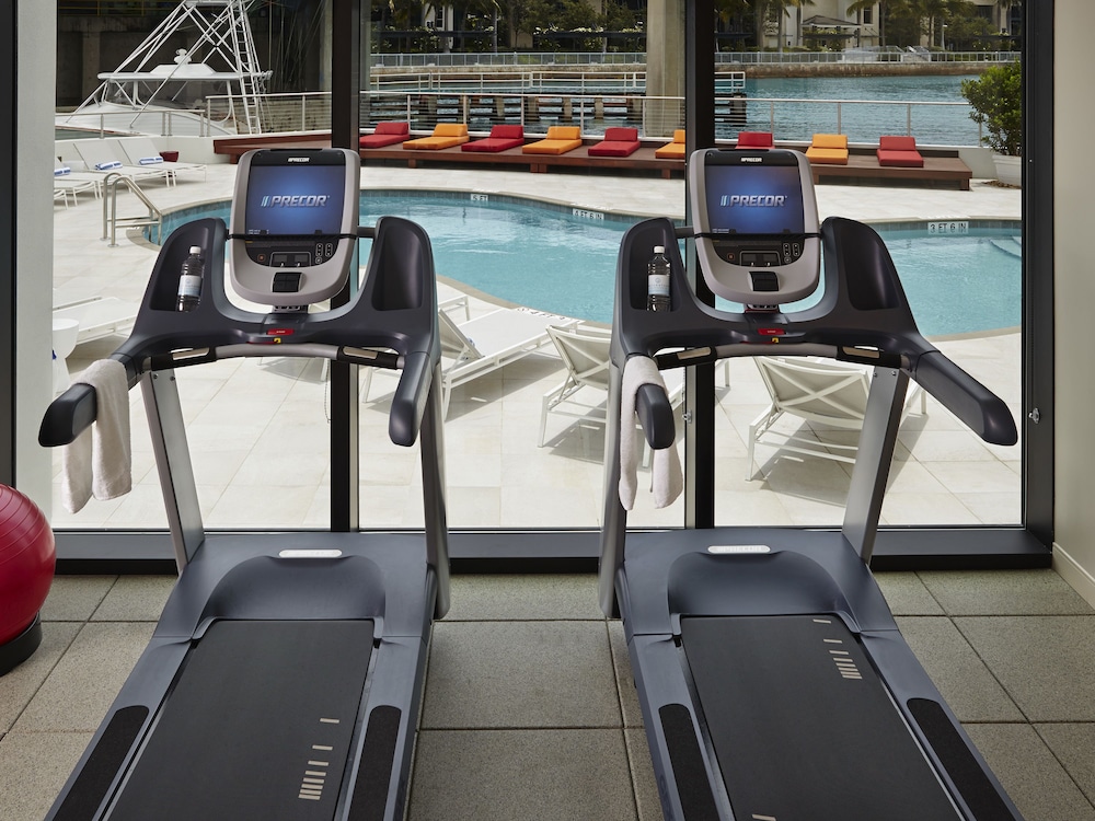 Waterstone Resort And Marina Curio Collection Ex Waterstone Resort Marina A Doubletree By Hilton 27/56