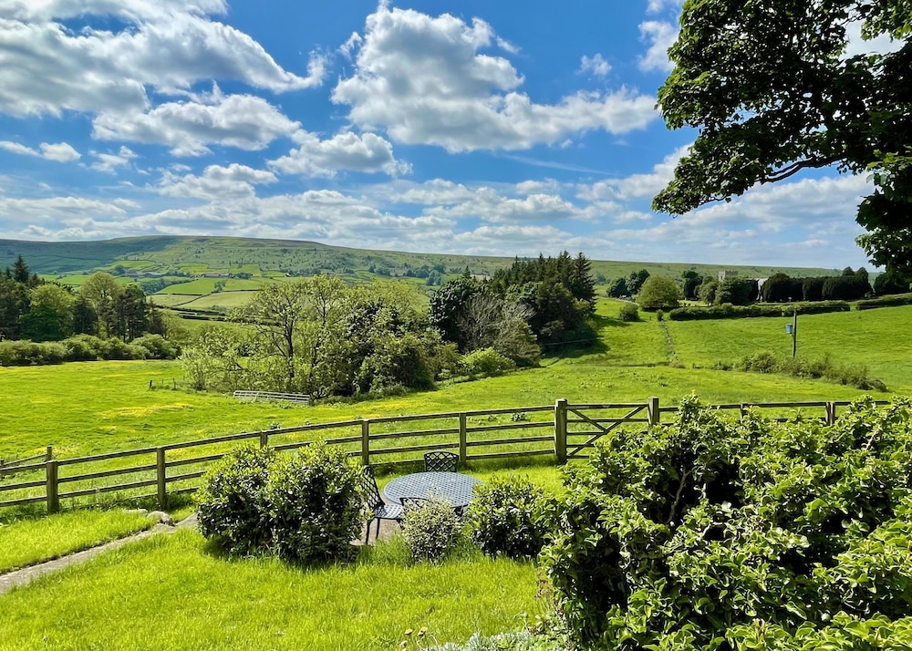 Church House Farm 40/47