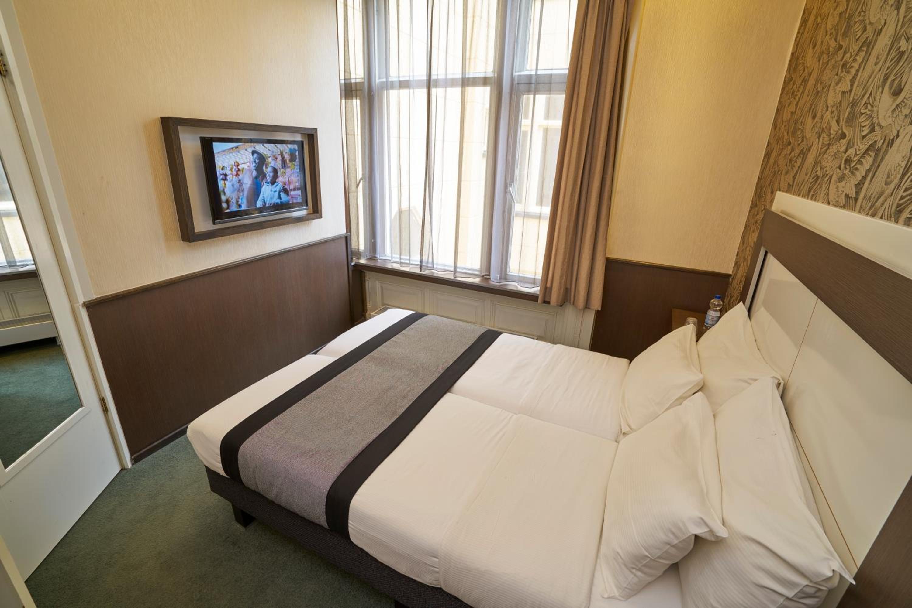 Hotel The Bird 17/50