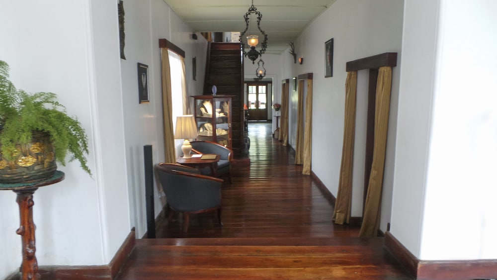 Golf Green City Bungalow 5/38