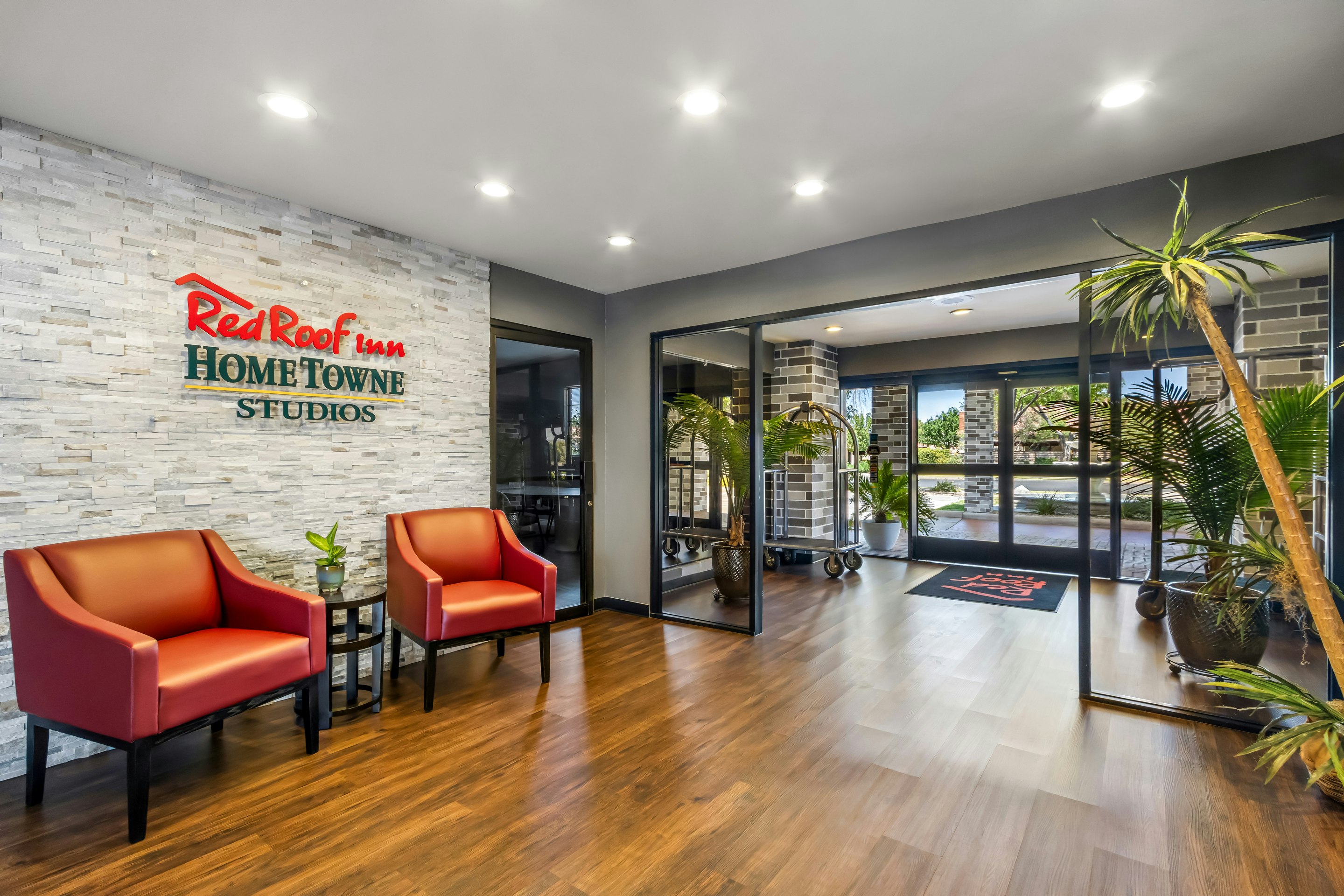 Rodeway Inn And Suites Heritage 34/69