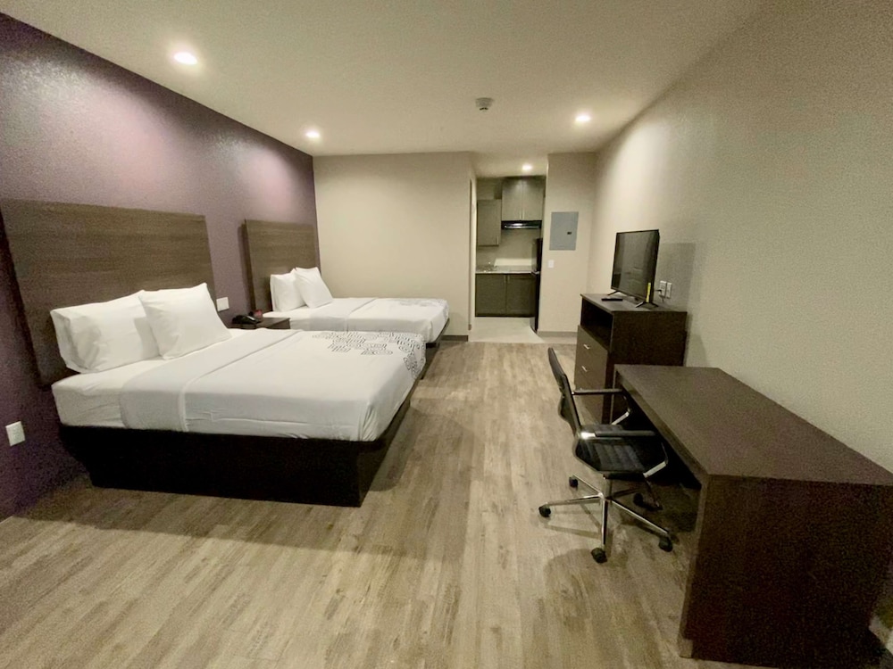 Surestay Plus Hotel By Best Western Ada 12/40