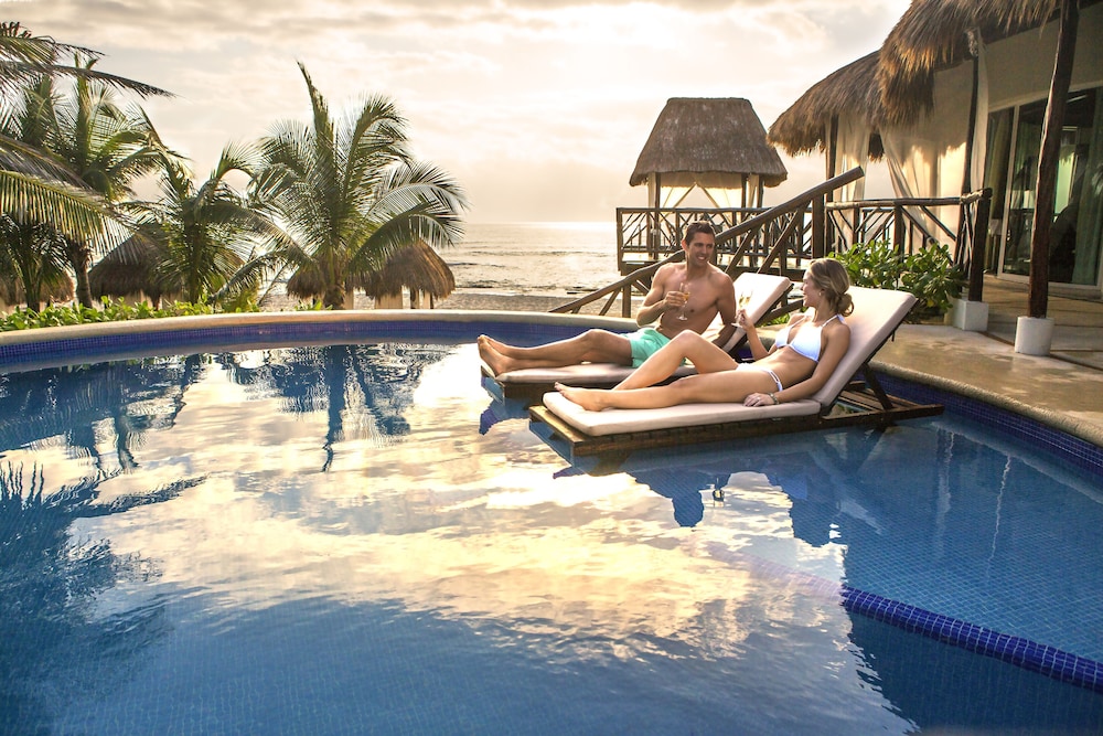 El Dorado Casitas Royale All Inclusive 11/72