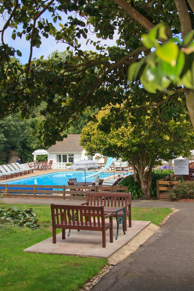 La Collinette Hotel 28/32