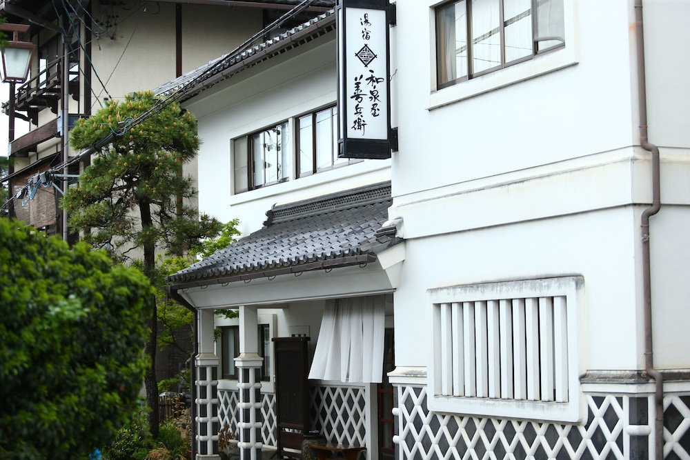 Izumiya Zenbe 3/50