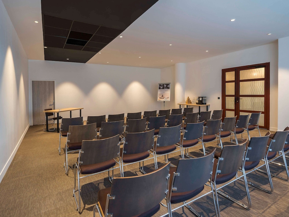 MERCURE CANNES MANDELIEU 43/60