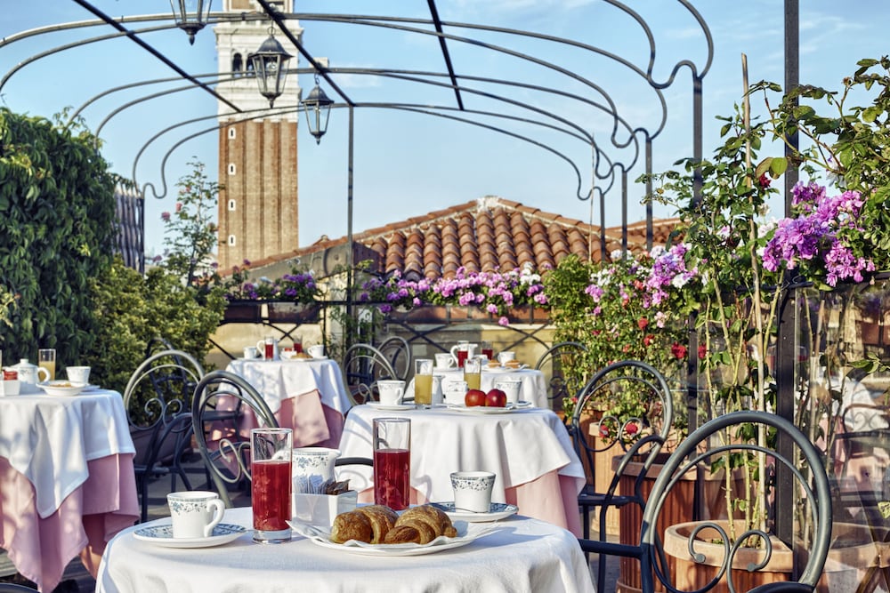 Firenze Hotel 33/43