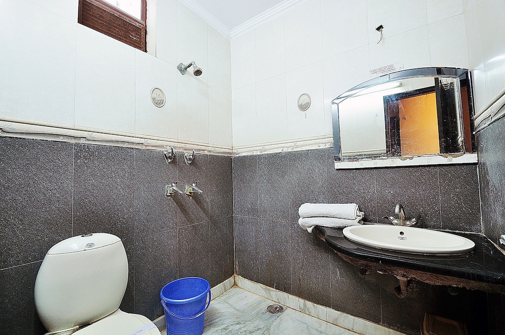 Hotel Shiva Intercontinental 39/45