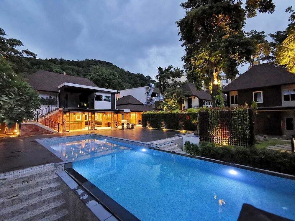 The Cliff Elegance Resort 28/35