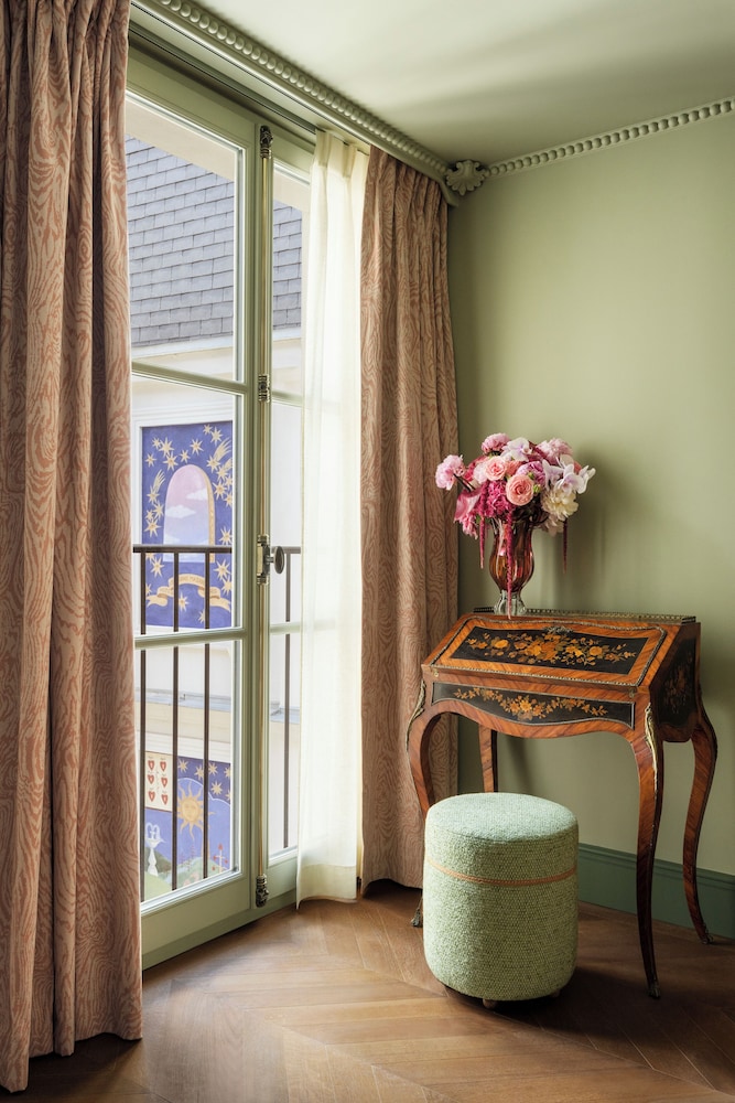Hotel Le Grand Mazarin 38/50