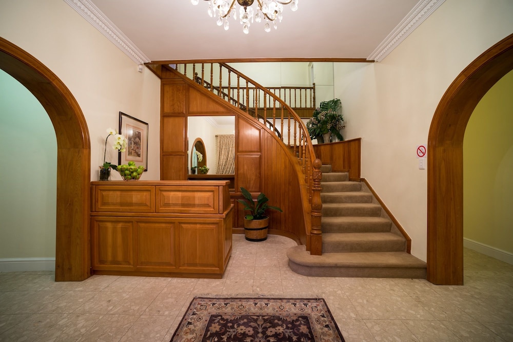 Boutique Villa 6/41