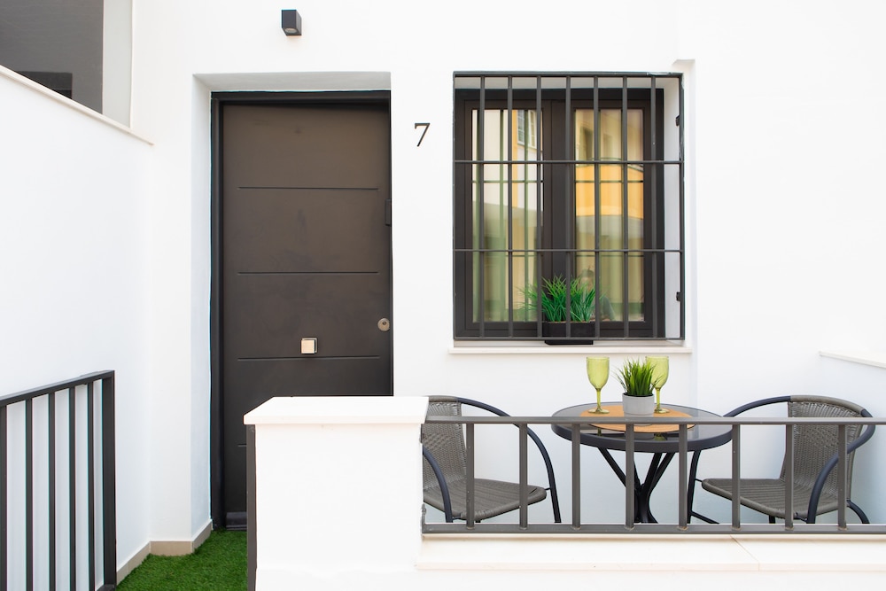 Boutique Rooms Playa Burriana 5/70
