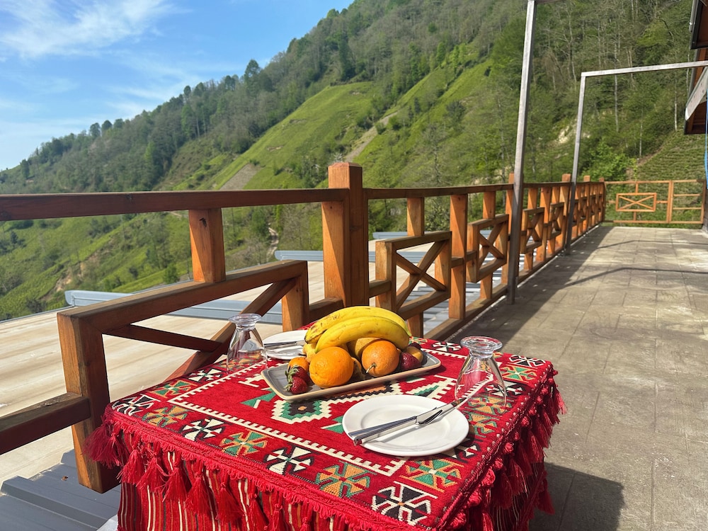 Pugari Otel 34/40