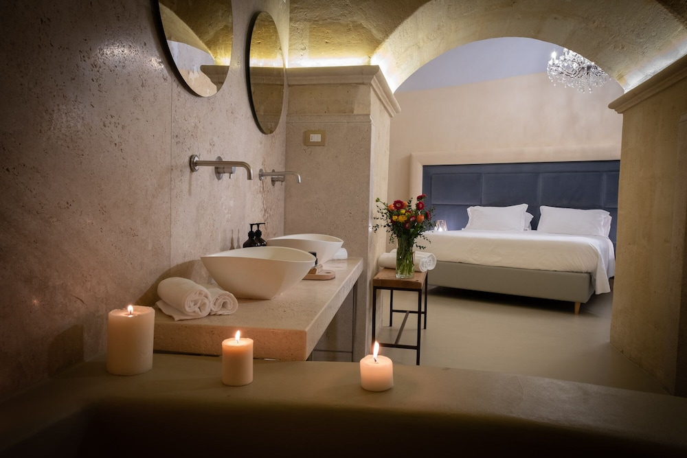Palazzo del Duca Hotel & Restaurant 82/102