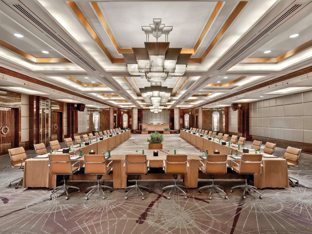 Fairmont Nile City Hotel 69/76