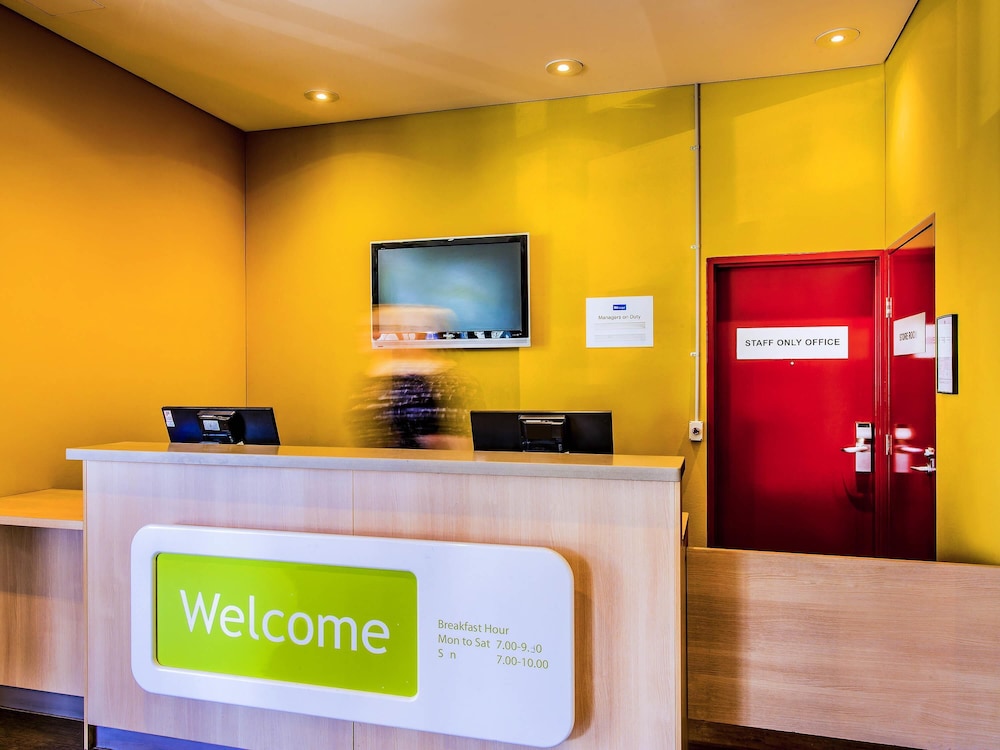 Ibis Budget Sydney Olympic Park 11/70