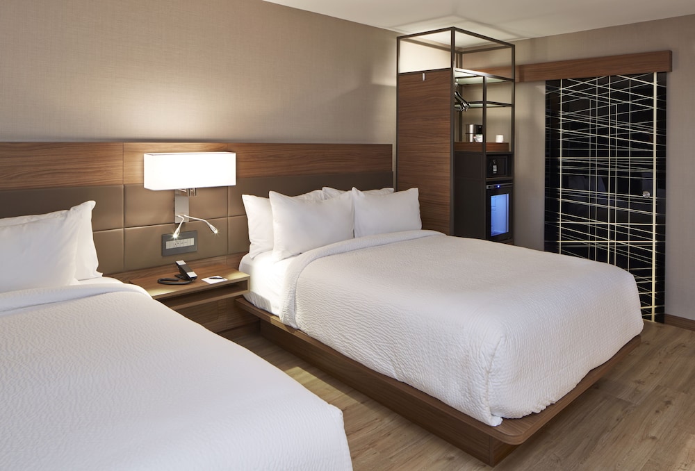 AC Hotel Atlanta Downtown 18/54