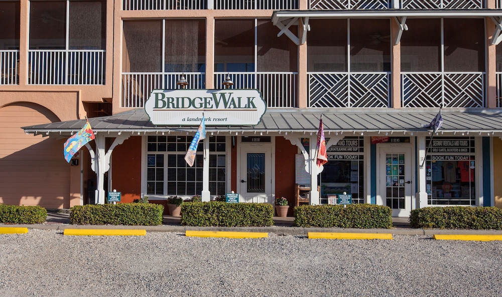 Bridgewalk A Landmark Resort 3/50
