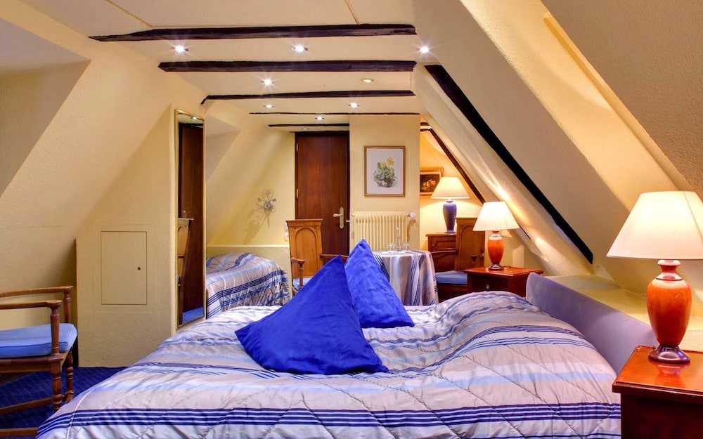Hotel Le Marechal 24/50