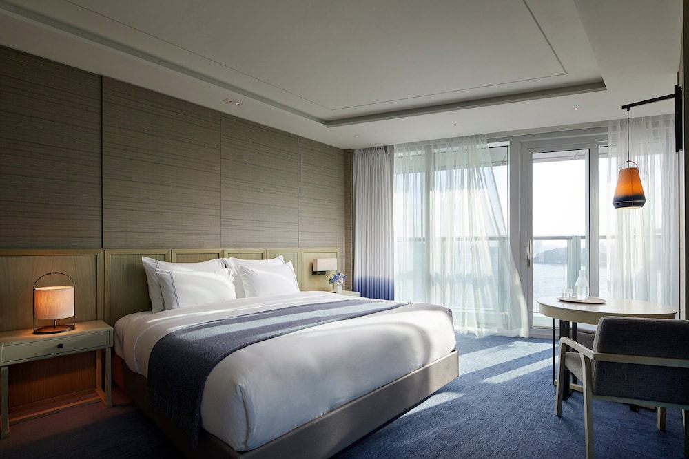 SIGNIEL, PREMIER, DOUBLE BED, OCEAN VIEW