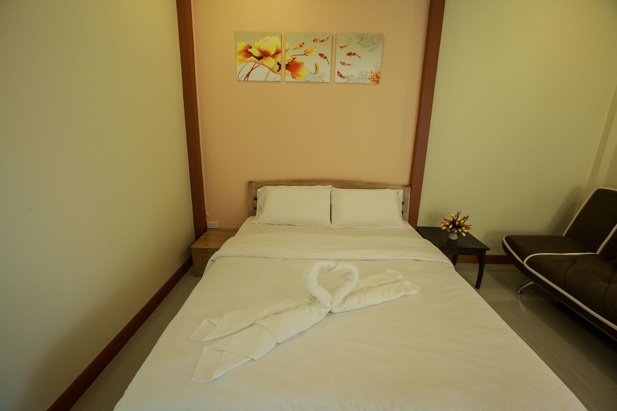 1 BEDROOM, BUNGALOW
