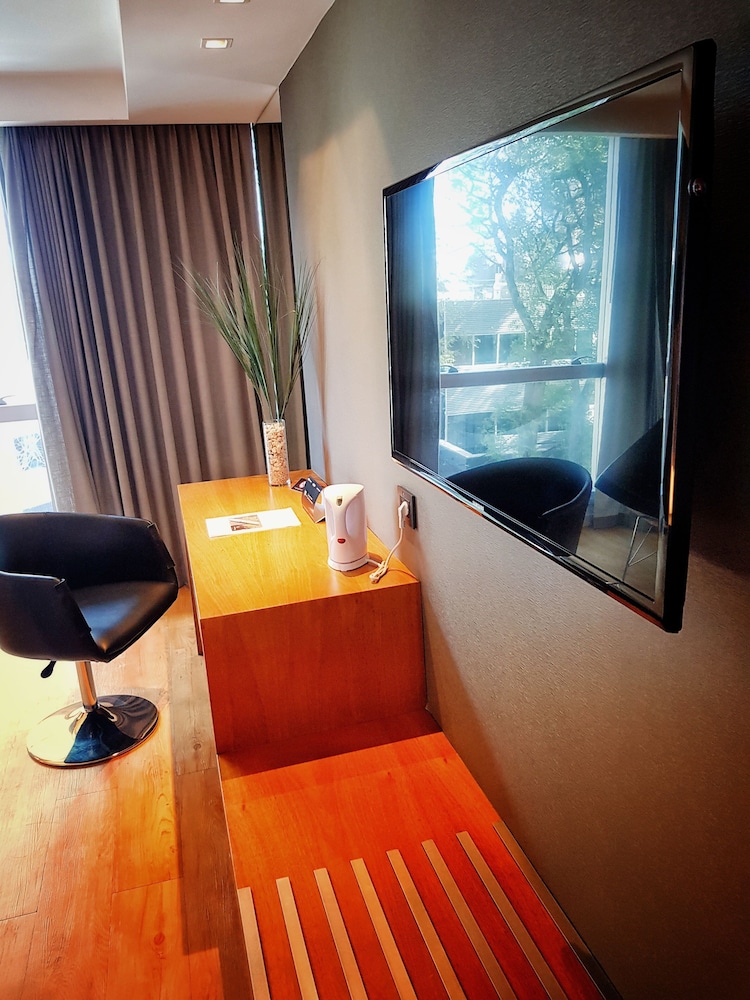 BIT Design Hotel 67/85
